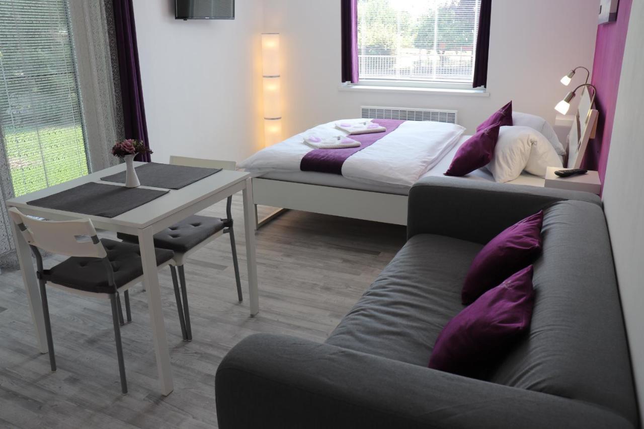 Apartment,Holiday Home, Кутна-Гора Экстерьер фото